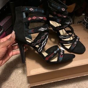 Jessica Simpson beaded heel!! Size 9.5